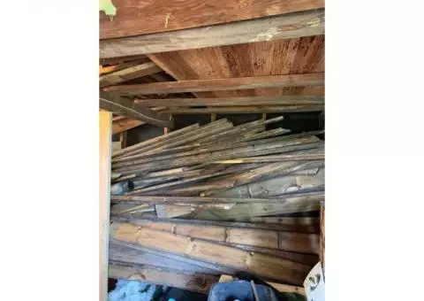 Lumber/decking wood